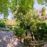 Schloss-Castel Pienzenau - Guestrooms & Apartments - B&B-Hotel & Restaurant