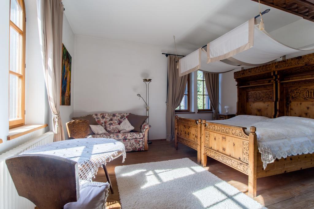 Schloss-castel Pienzenau - Guestrooms & - B&b-hotel & Restaurant Guest house Merano